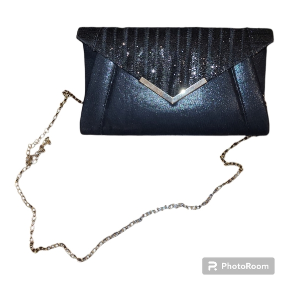 Crossbody Metallic Evening Clutch Purse Handbag Wristlet Red Black And Silver - Picture 5 of 7